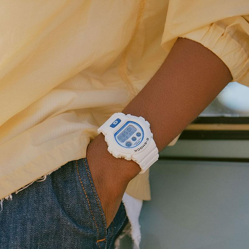 CASIO G-SHOCK DW-6900HDS-7JF 6900 SERIES HIDDEN GLOW SERIES VOL2 White and Blue Digital Quartz JDM Men's Watch