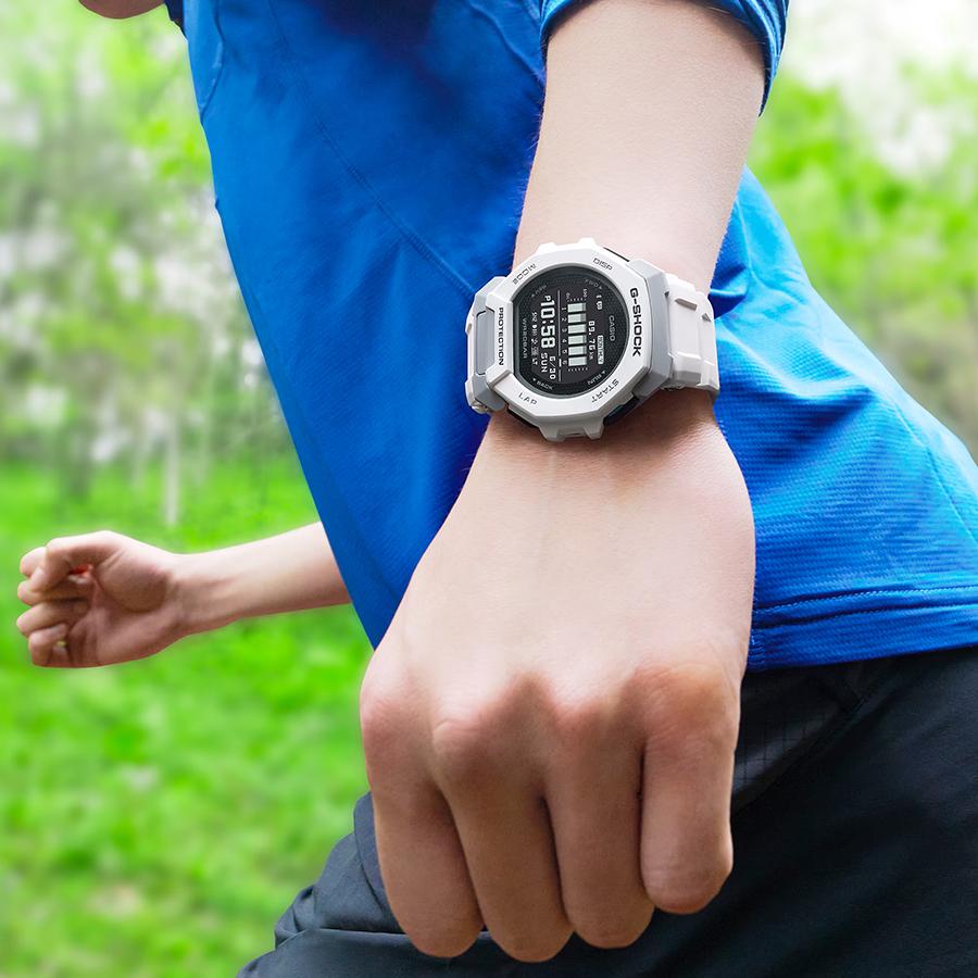 GBD-300-7JF G-SHOCK CASIO G-SQUAD G-Squad Men's Watch