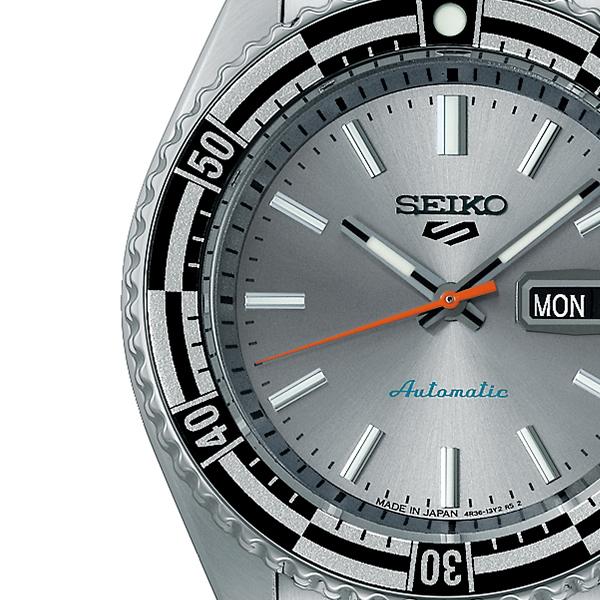 Seiko 5 Sports SKX Sports Style Retro Color Collection SBSA217 Men's Mechanical Automatic Watch, Silver