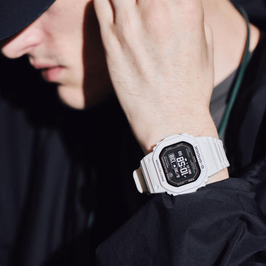 CASIO G-SHOCK DW-H5600-7JR G-SQUAD White Heart Rate Monitor Bluetooth Solar-Assisted JDM Men’s Watch