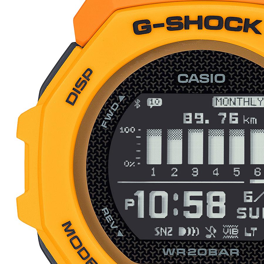 GBD-300-9JF G-SHOCK CASIO G-SQUAD Men's Watch