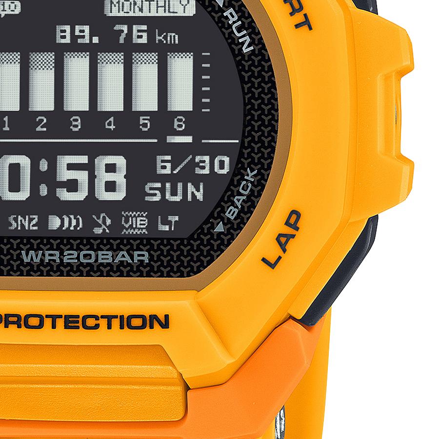 GBD-300-9JF G-SHOCK CASIO G-SQUAD Men's Watch