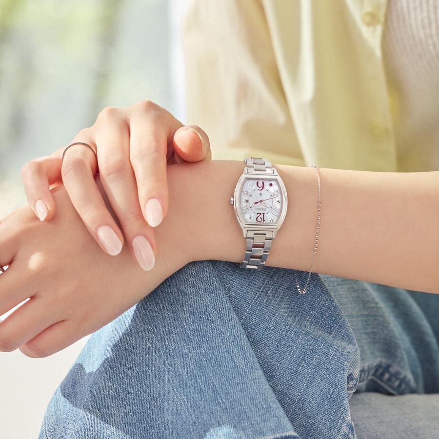SEIKO Lukia HEE002J JDM Happy Collection Limited Solar Radio Tonneau Mother-of-Pearl Women's Watch