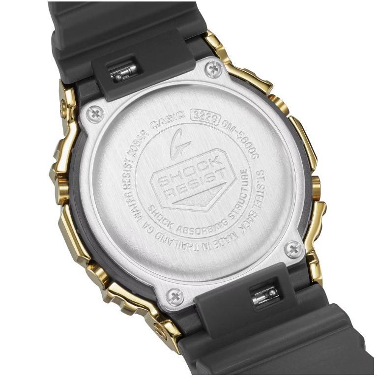 CASIO G-SHOCK GM-5600G-9JF A model that uses popular black and gold colors based on the metal covered series.