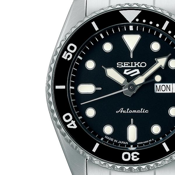 Seiko 5 Sports SKX Sports Style Mid-Size Model SBSA225 Men's Mechanical Automatic Watch with Black Dial