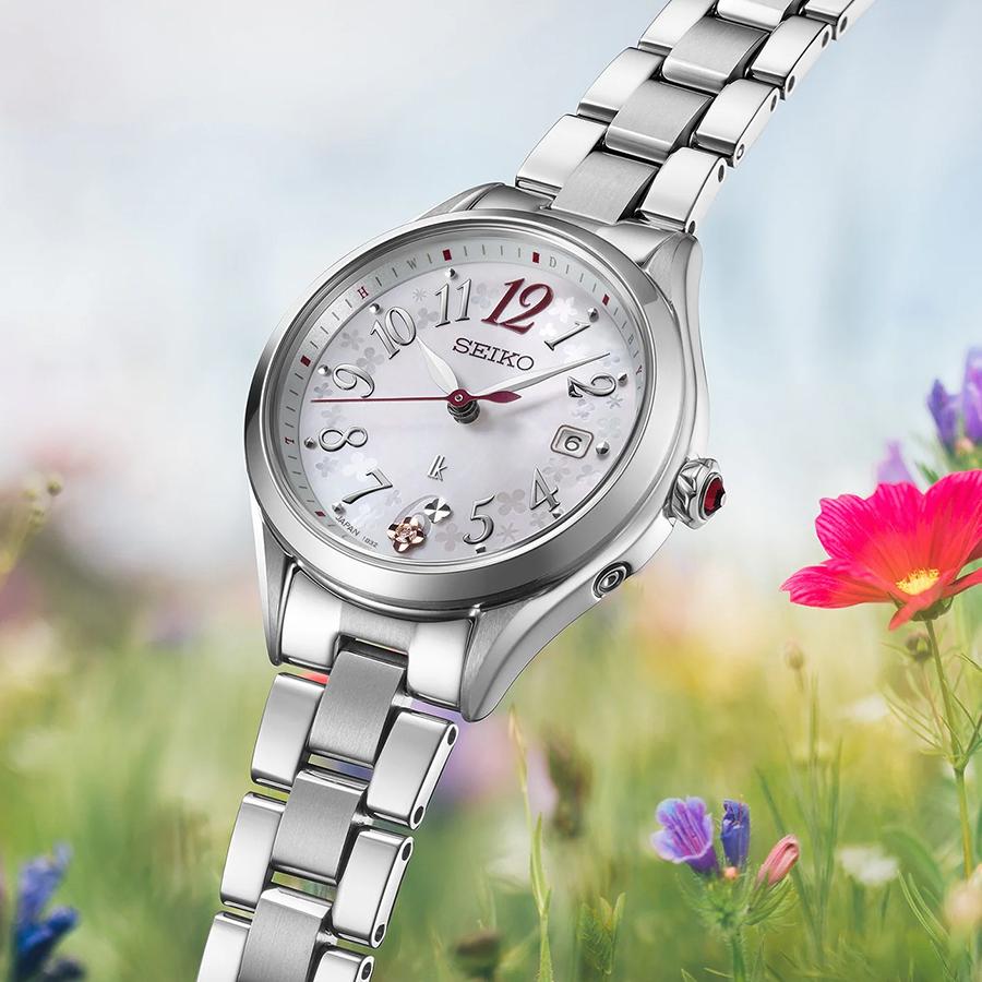 Seiko LUKIA Grow Flower Garden SSQW091 Women's Solar Radio-Controlled Titanium Watch with Mother-of-Pearl Dial