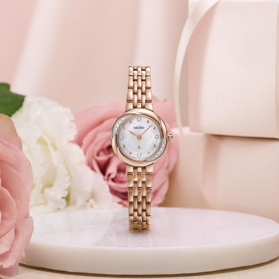 Seiko LUKIA Grow Luxe LUKIA Brand 30th Anniversary Holiday Season Limited Edition Model SSWA004 Women's Quartz Watch